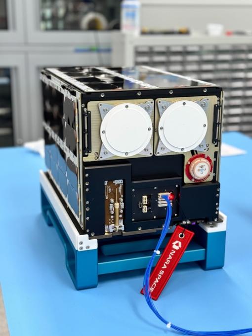 Nara Space Anywaves K-RadCube - Nara Space with Anywaves S-Band Antennas