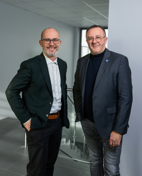 Nicolas Capet, Founder of Anywaves and Chairman of the new industrial groupCédric Lorant, Founder of EmTroniX.