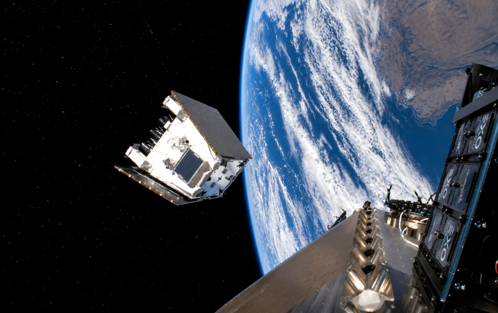 YAM-9 loft with Anywaves Antennas onboard