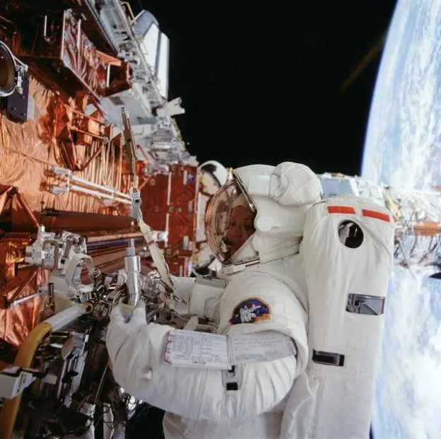 shuttle service mission